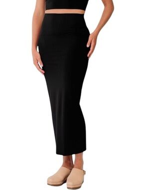 Epoque Evolution The One Midi Skirt black